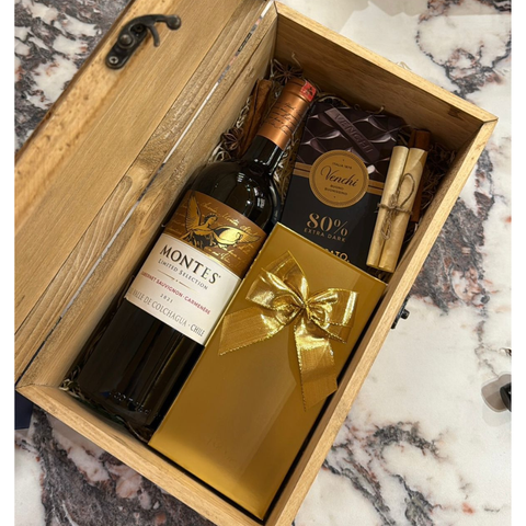 Montes Cabernet Sauvignon-Camenere Gift Box