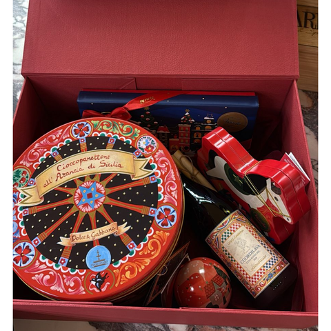 D&G Cioccopanettone 1kg aand Cuordilava Gift Box