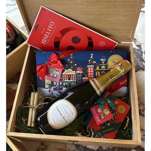 Laurent-Perrier 0,7l and Joselito Paleta Gift Box