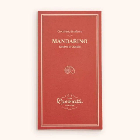 Dark chocolate bar with Mandarin